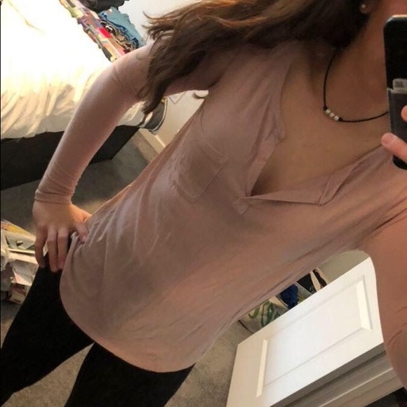 American Eagle Henley - Picture 2 of 3